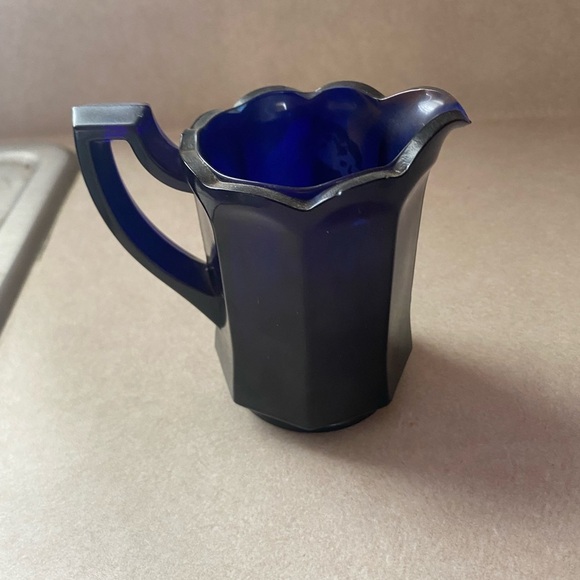Vintage Shirley Temple Cobalt Blue
Glass Creamer Pitcher - Picture 2 of 4